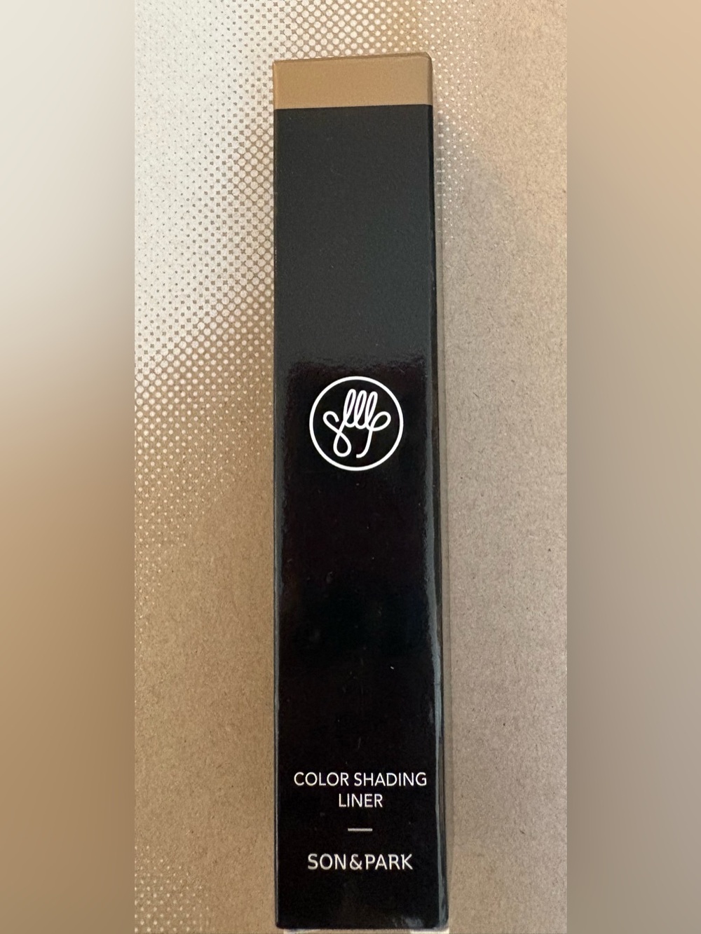 Son & Park Color Shading Liner
